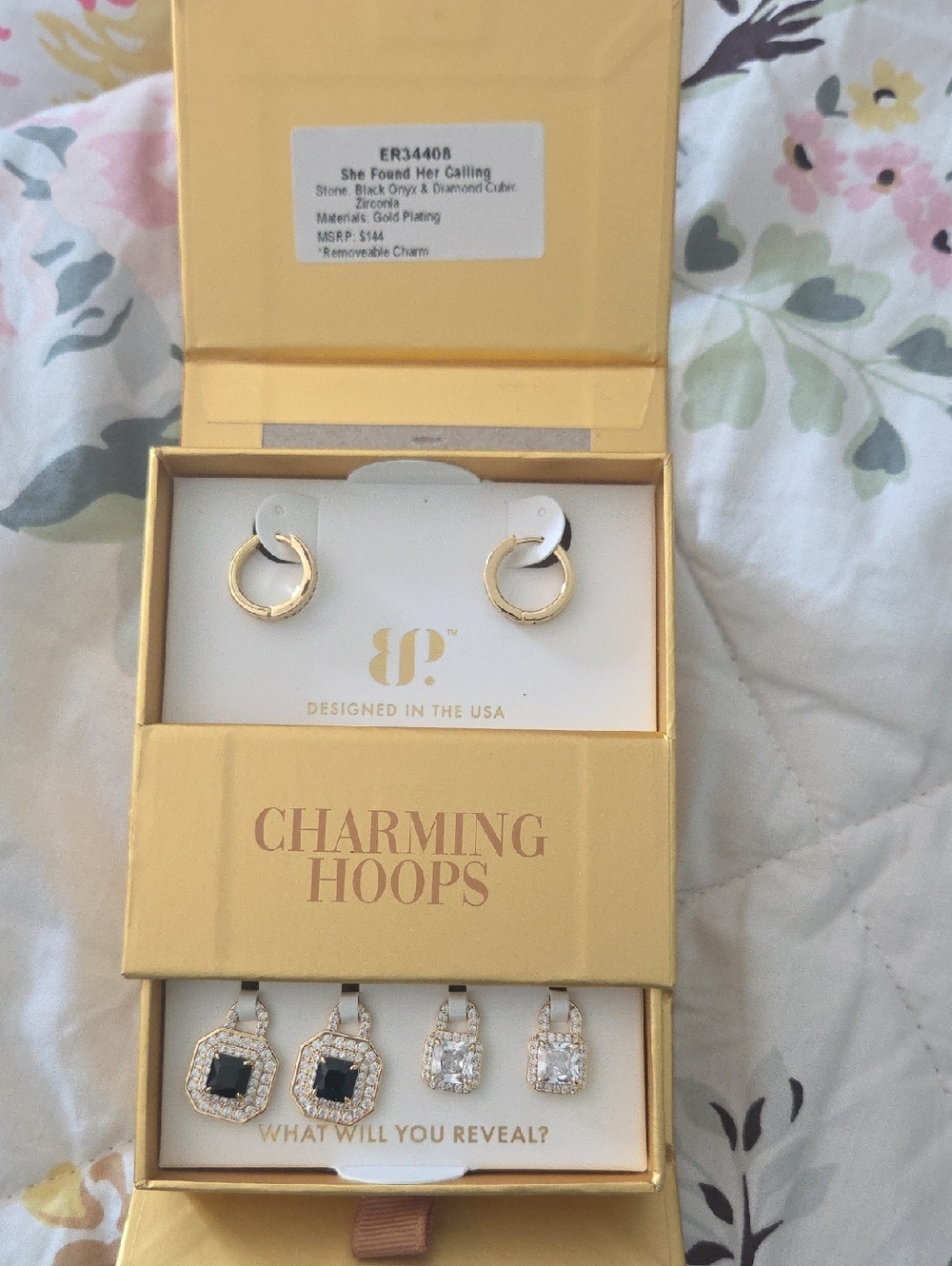 Charming Hoops Bomb Party Gold-Plated Earring Set Spring 2025
